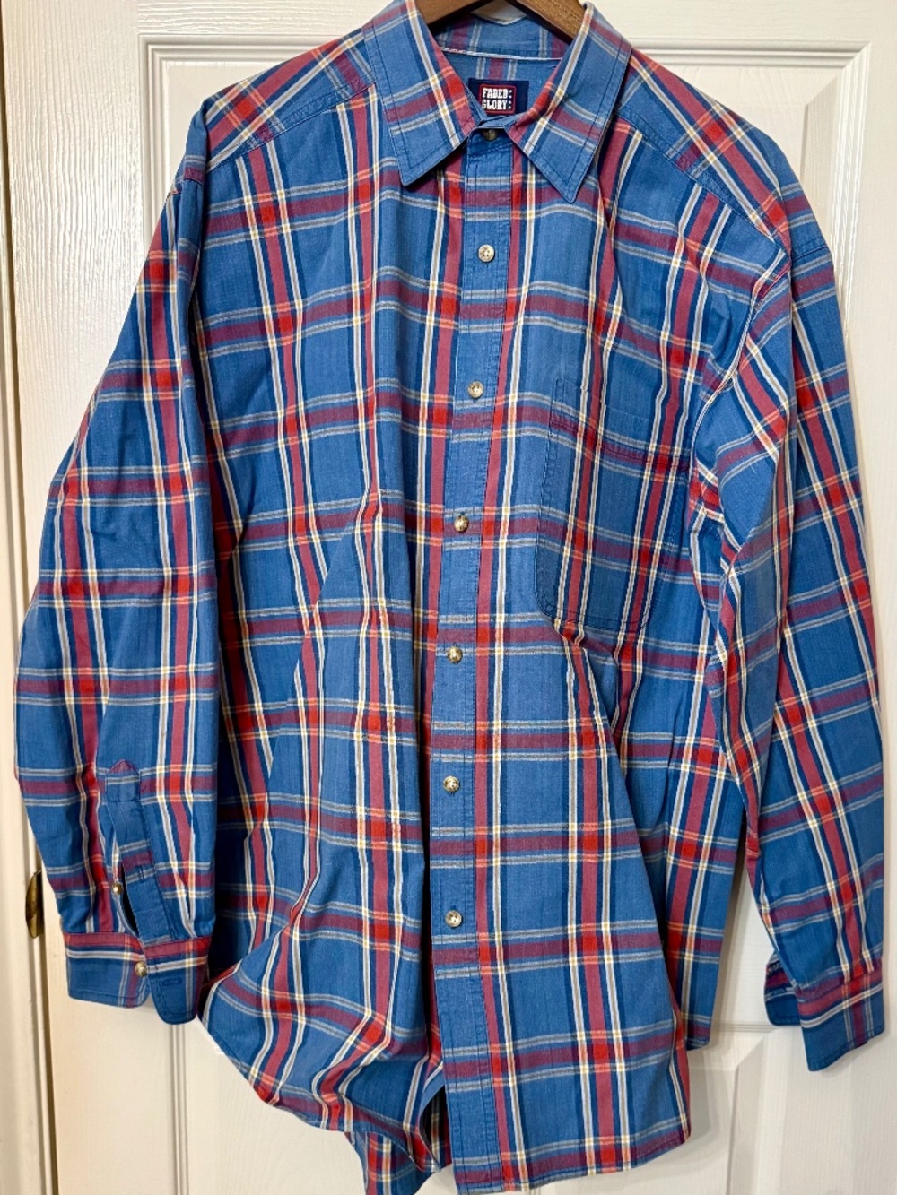Faded Glory men's button down shirt